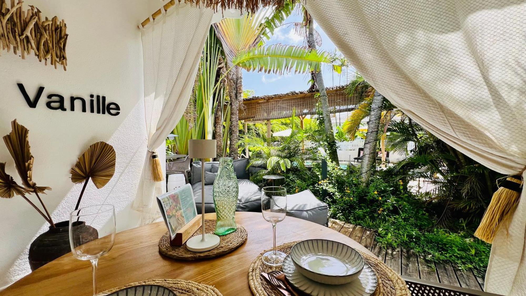Ile Tropical Lodges Sainte-Anne (Grande-Terre) Exterior foto